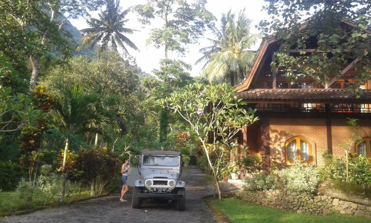 The Country House Senggigi Exterior foto